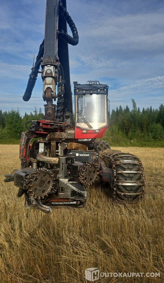 Valmet 911.3, 2004, Diesel, 32 600 h Harvesteri, Leppävirta - Forestry equipment: picture 4 Valmet 911.3, 2004, Diesel, 32 600 h Harvesteri, Leppävirta - Forestry equipment: picture 4
