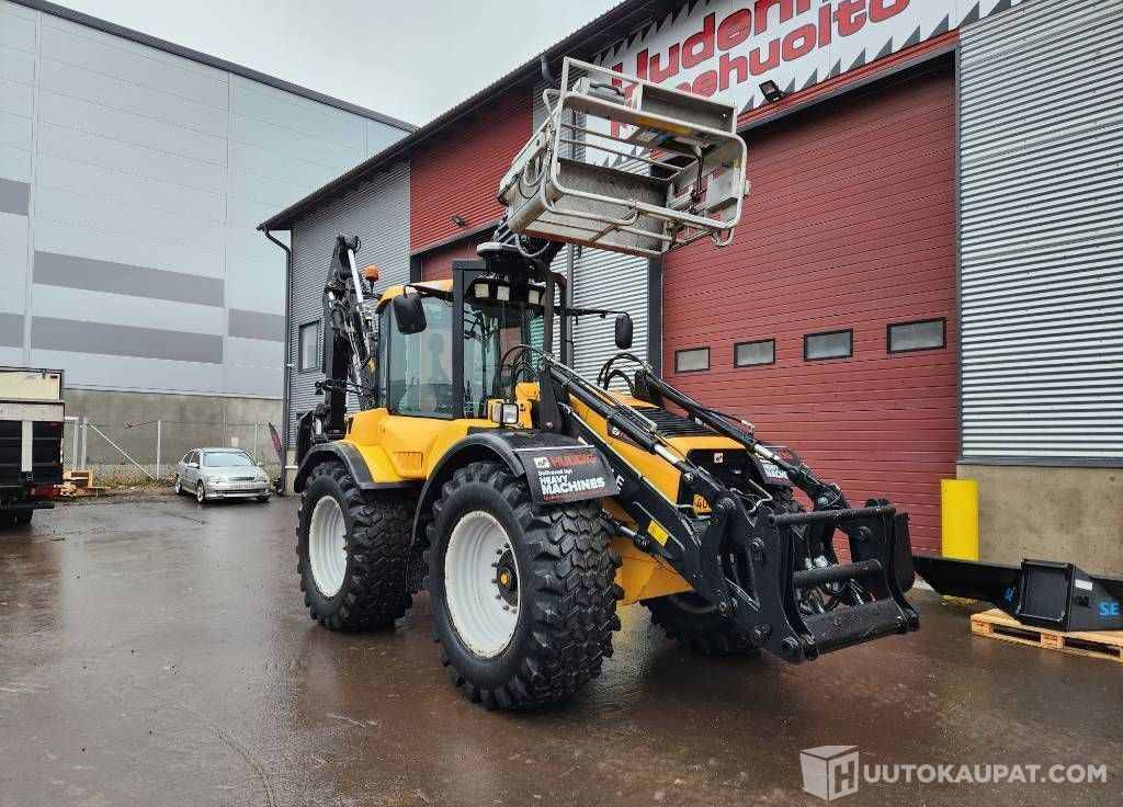 Huddig 1260 C CABLE LIFT 2000, 2013, Kerava - Backhoe loader: picture 2 Huddig 1260 C CABLE LIFT 2000, 2013, Kerava - Backhoe loader: picture 2