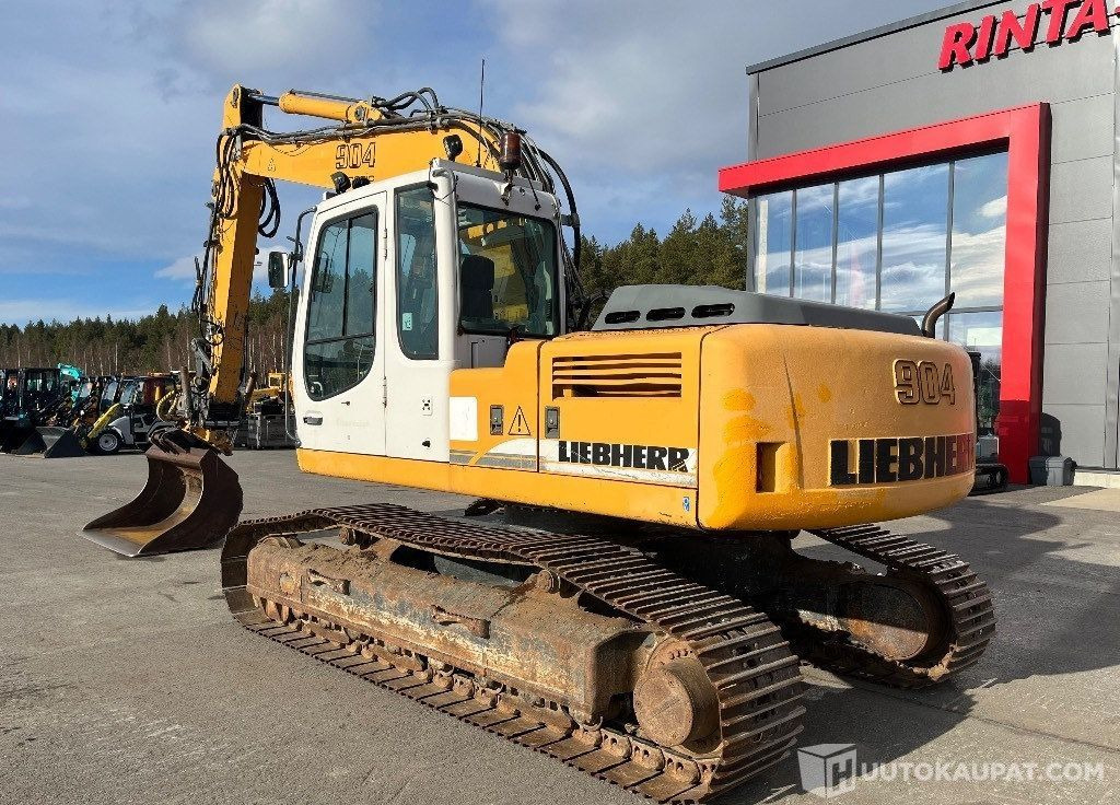 Liebherr 904 / Engcon, Kauha, Rasvari, Lämmitin, 2004, 20 987 h Kaivinkone, Ilmajoki - Other machinery: picture 3 Liebherr 904 / Engcon, Kauha, Rasvari, Lämmitin, 2004, 20 987 h Kaivinkone, Ilmajoki - Other machinery: picture 3