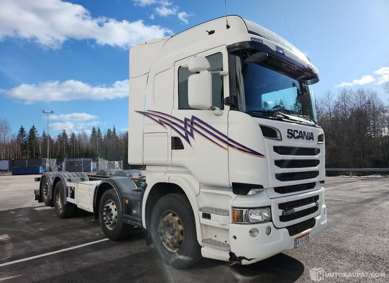 Scania R520 2+2 Alusta, 2015, 16.0 l, Diesel, 880 000 km, Vantaa - Cab chassis truck: picture 4 Scania R520 2+2 Alusta, 2015, 16.0 l, Diesel, 880 000 km, Vantaa - Cab chassis truck: picture 4