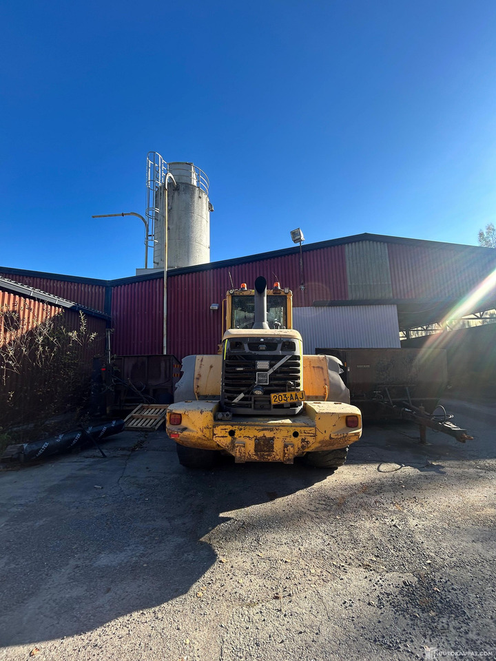 Volvo L110E, 2003, Ylöjärvi - Wheel loader: picture 3 Volvo L110E, 2003, Ylöjärvi - Wheel loader: picture 3