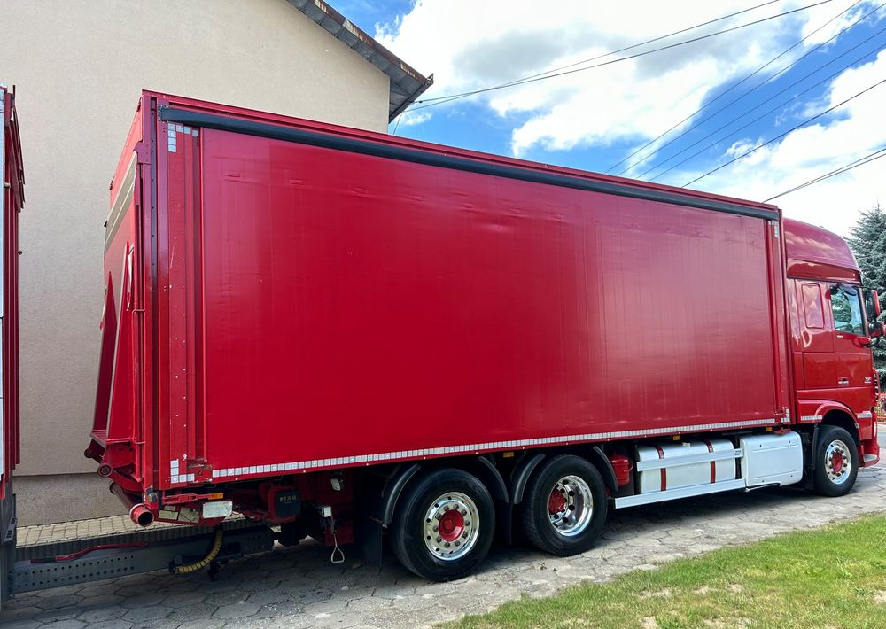 DAF XF 510 NAPOJÓWKA z Niemiec Retarder TOP ALUFELGI / FULL OPCJA / super space 106.510 106.460 480 530 najlepszy motor 6x2 26.510 26.460 - Curtainsider truck: picture 5 DAF XF 510 NAPOJÓWKA z Niemiec Retarder TOP ALUFELGI / FULL OPCJA / super space 106.510 106.460 480 530 najlepszy motor 6x2 26.510 26.460 - Curtainsider truck: picture 5