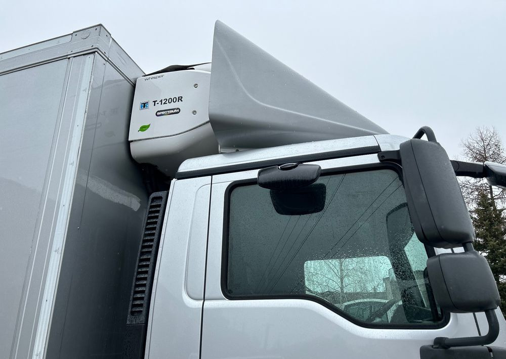 MAN TGM 18.290 TK 1200 R Spectrum THERMO King z Niemiec 8m / 20 palet / winda Klima / OKAZJA - Refrigerator truck: picture 4 MAN TGM 18.290 TK 1200 R Spectrum THERMO King z Niemiec 8m / 20 palet / winda Klima / OKAZJA - Refrigerator truck: picture 4