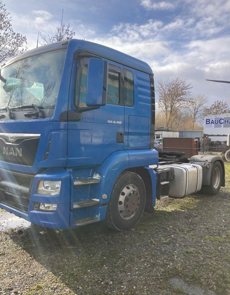 MAN TGS 18.400 NAUKA JAZDY z Niemiec NISKA KABINA ELKA AUTOMAT 4x2 STANDARD 315/70r22.5 SUPER STAN TGX 470 460 420 430 500 510 400 360 410 - Tractor unit: picture 3 MAN TGS 18.400 NAUKA JAZDY z Niemiec NISKA KABINA ELKA AUTOMAT 4x2 STANDARD 315/70r22.5 SUPER STAN TGX 470 460 420 430 500 510 400 360 410 - Tractor unit: picture 3