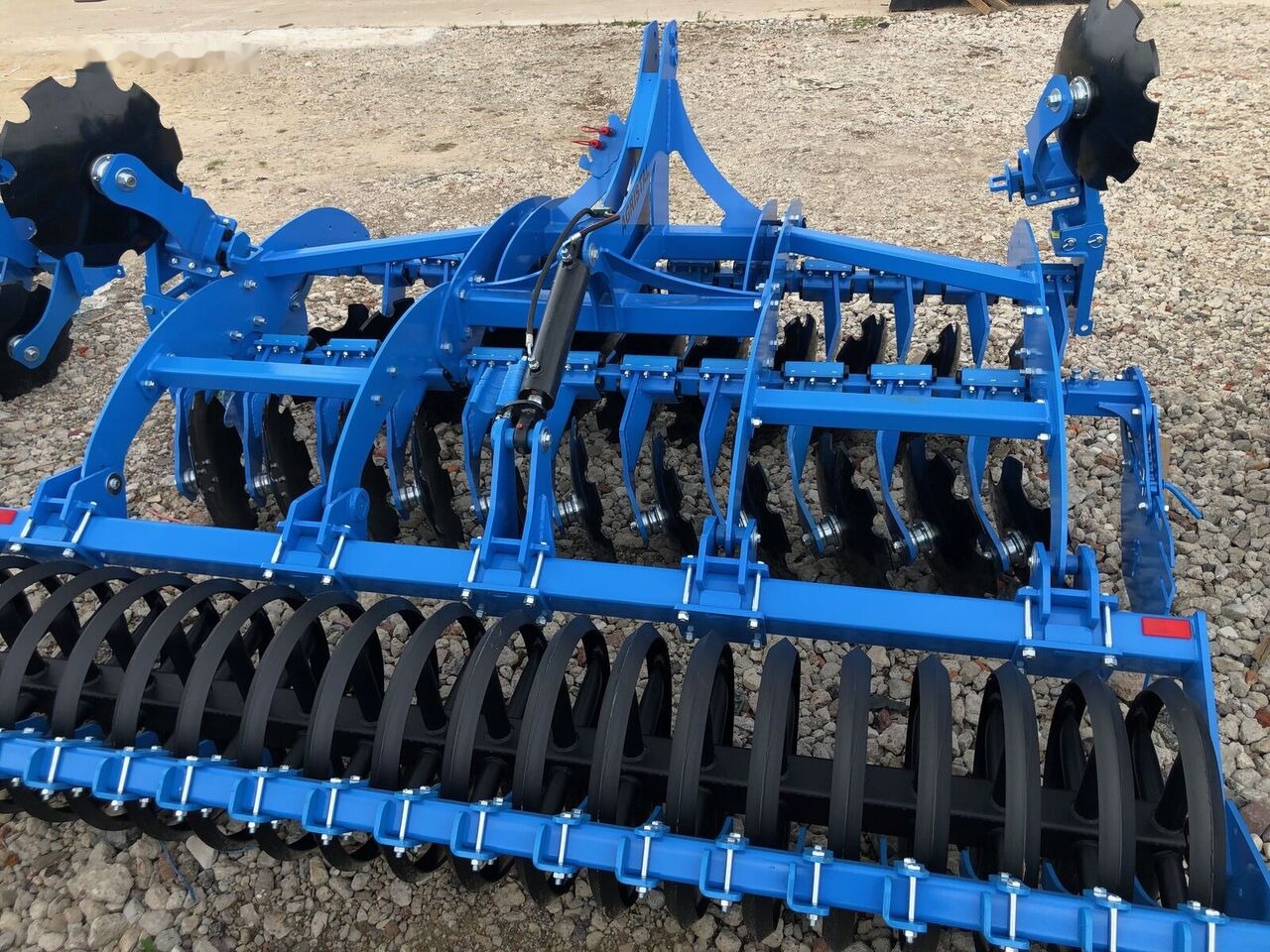 Agristal BT 2.5m - Disc harrow: picture 5 Agristal BT 2.5m - Disc harrow: picture 5