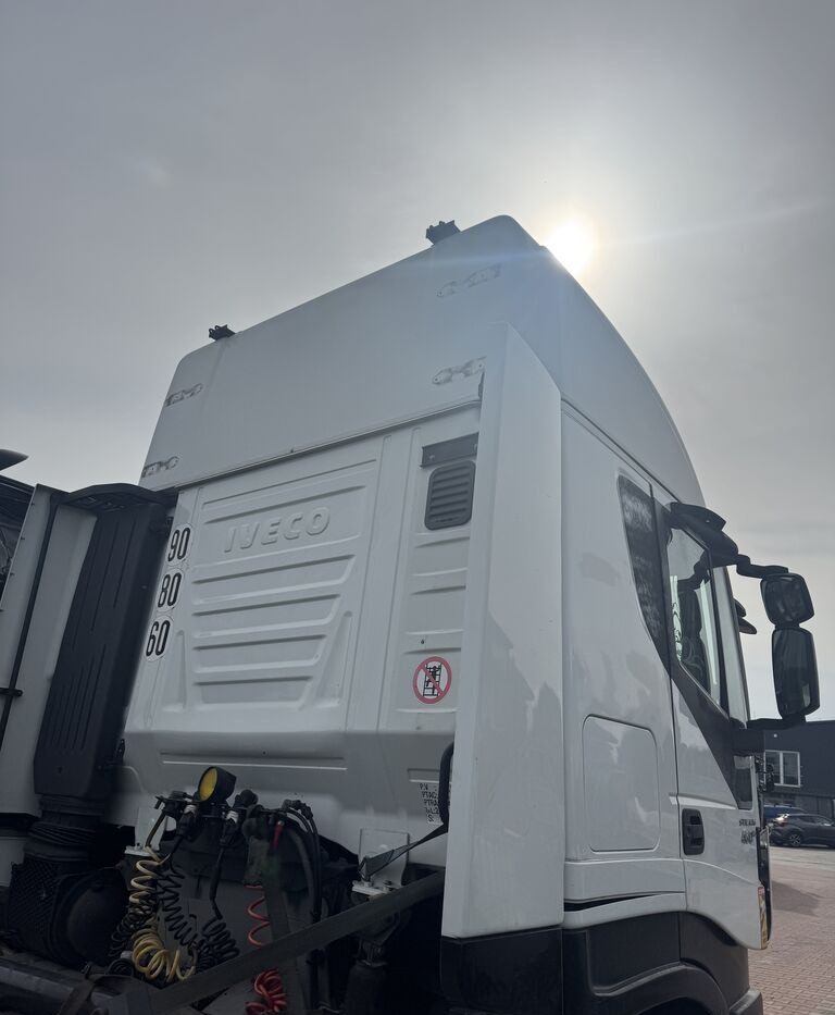IVECO STRALIS HI-WAY E6 truck - Cab for Truck: picture 5 IVECO STRALIS HI-WAY E6 truck - Cab for Truck: picture 5
