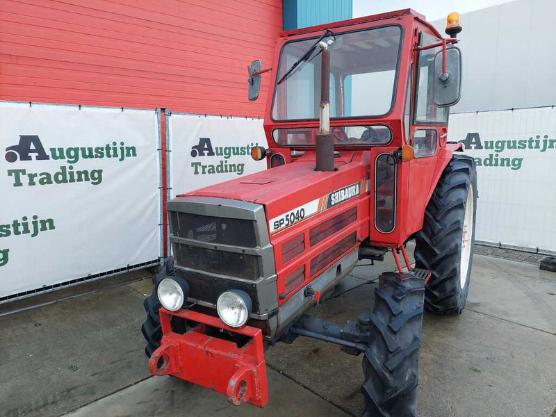 Shibaura SP 5040 - Farm tractor: picture 4 Shibaura SP 5040 - Farm tractor: picture 4