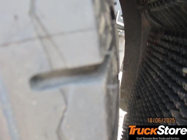 Mercedes-Benz Actros 1845 LS - Tractor unit: picture 5 Mercedes-Benz Actros 1845 LS - Tractor unit: picture 5