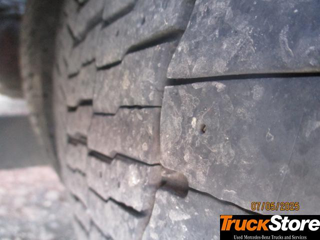 Mercedes-Benz Actros 1845 LS nRL - Tractor unit: picture 5 Mercedes-Benz Actros 1845 LS nRL - Tractor unit: picture 5