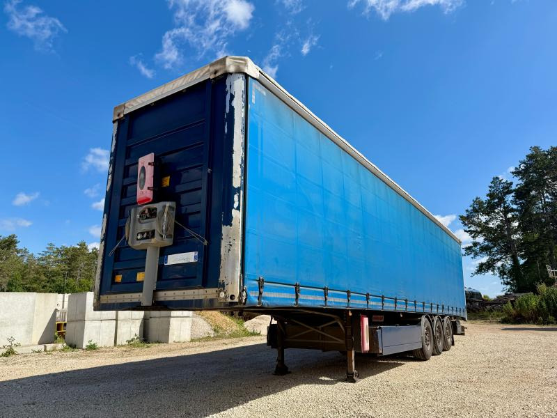 Fruehauf - Curtainsider semi-trailer: picture 1 Fruehauf - Curtainsider semi-trailer: picture 1