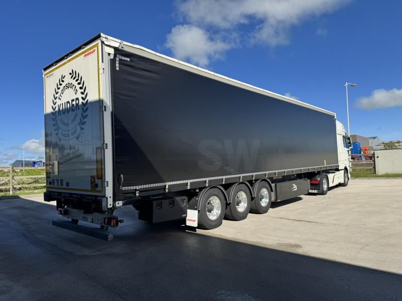 Tractor unit DAF XF 530 FT: picture 8