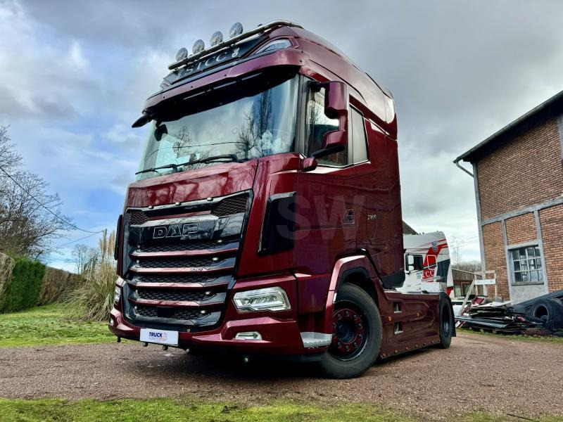 DAF XG + 530 FT + - Tractor unit: picture 3 DAF XG + 530 FT + - Tractor unit: picture 3
