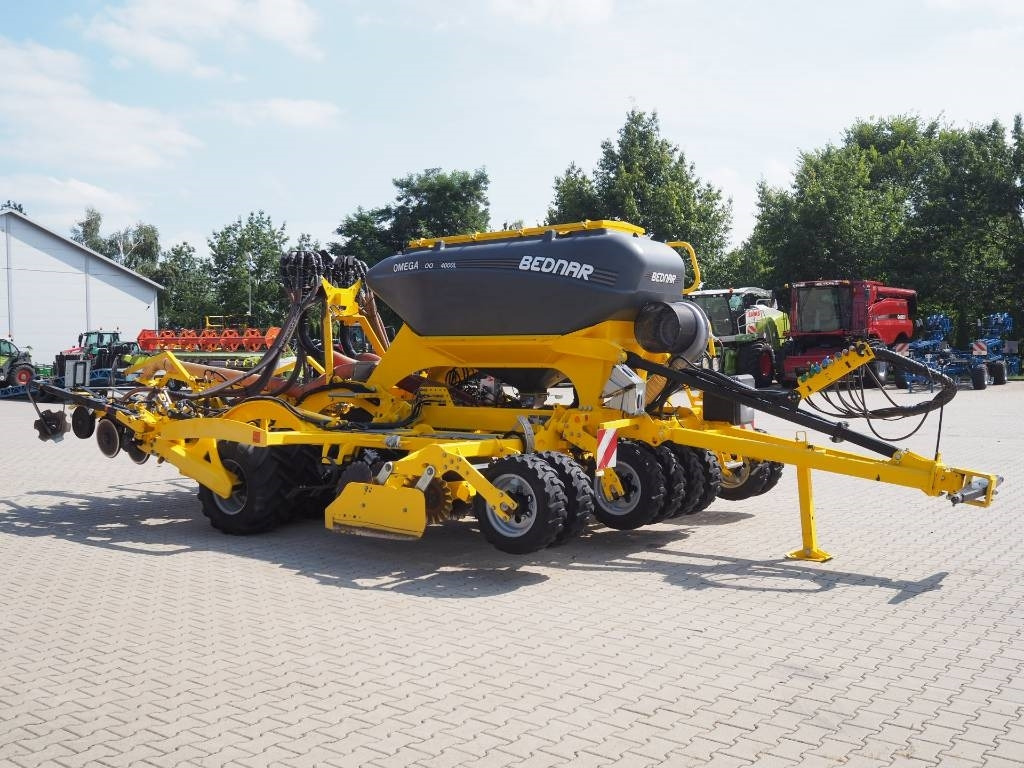 Bednar OMEGA OO 4000L - Combine seed drill: picture 5 Bednar OMEGA OO 4000L - Combine seed drill: picture 5