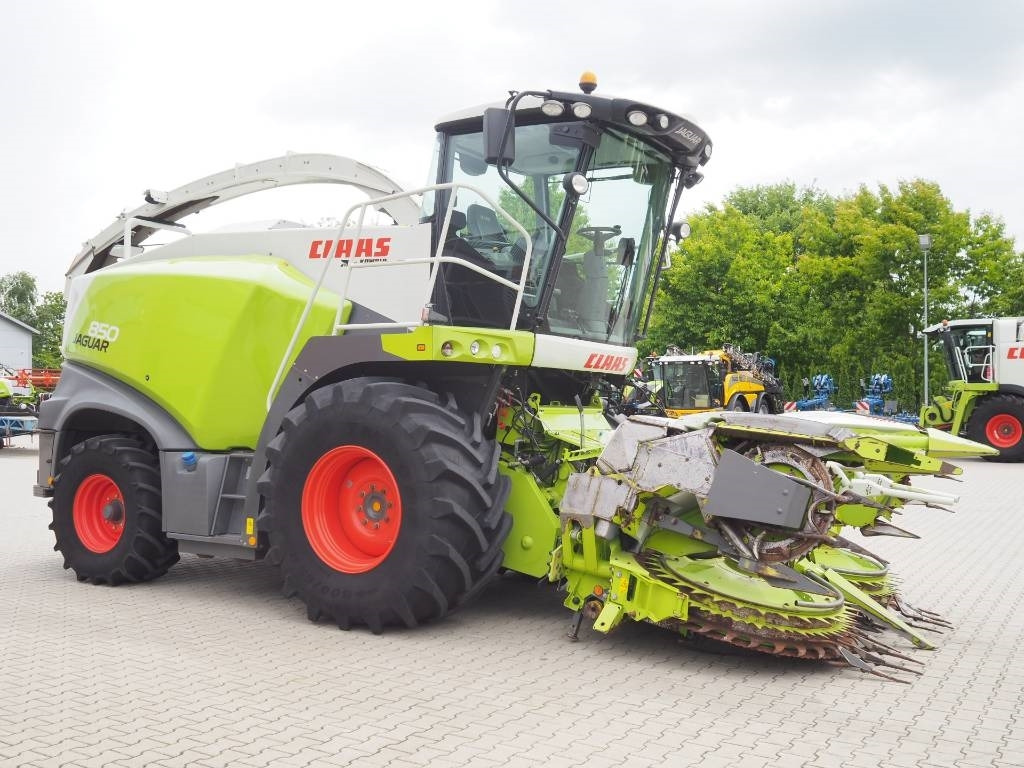 Claas Jaguar 850 + Orbis 450 - Forage harvester: picture 4 Claas Jaguar 850 + Orbis 450 - Forage harvester: picture 4