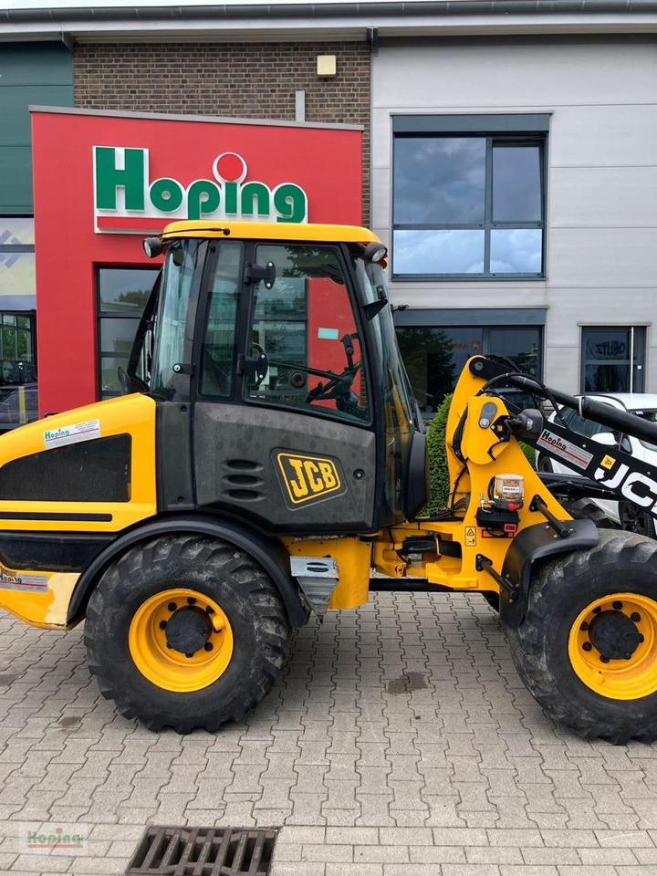 JCB 407 - Wheel loader: picture 1 JCB 407 - Wheel loader: picture 1