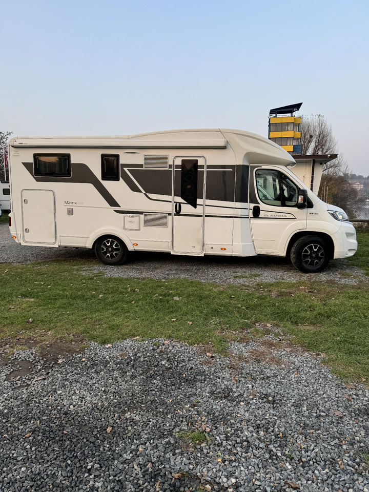 ADRIA Matrix 670 SL - Semi-integrated motorhome: picture 3 ADRIA Matrix 670 SL - Semi-integrated motorhome: picture 3