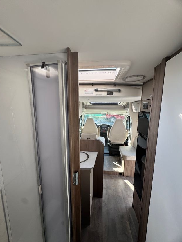 Leasing of CARADO T447 PRO+ , camera, radio, awning, bike holder, LPG, ALU CARADO T447 PRO+ , camera, radio, awning, bike holder, LPG, ALU: picture 7