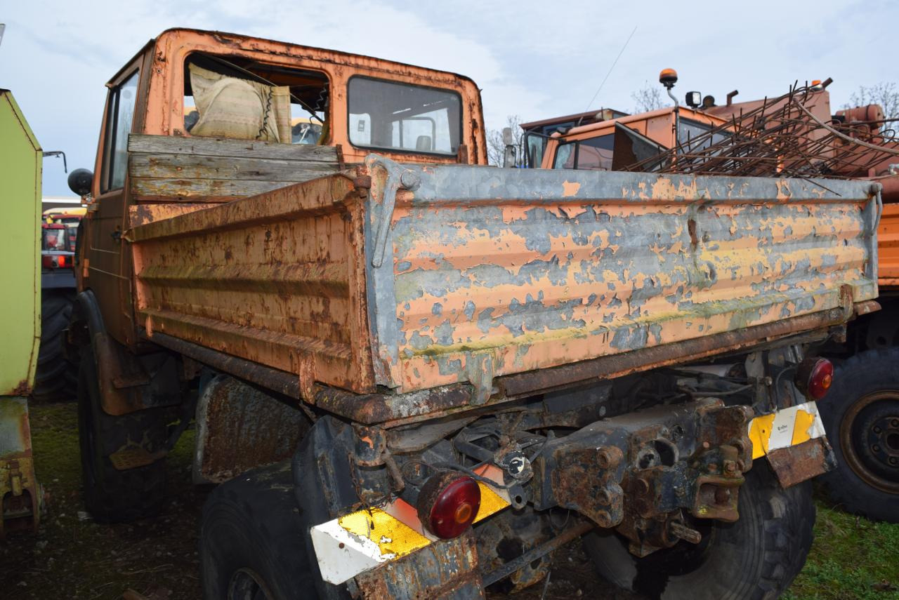 Mercedes-Benz Unimog U 1200 - Farm tractor: picture 4 Mercedes-Benz Unimog U 1200 - Farm tractor: picture 4
