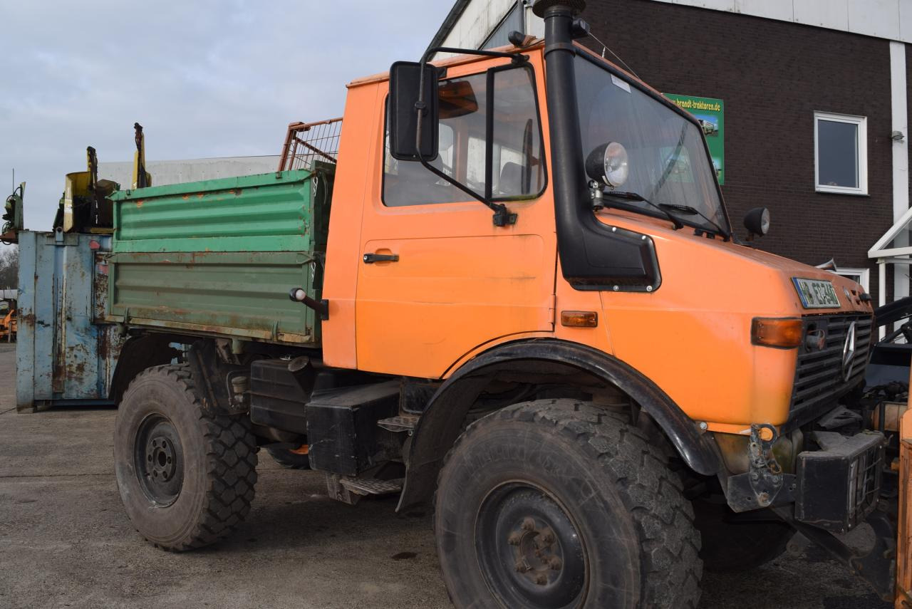 Mercedes-Benz Unimog U 1200 - Farm tractor: picture 1 Mercedes-Benz Unimog U 1200 - Farm tractor: picture 1