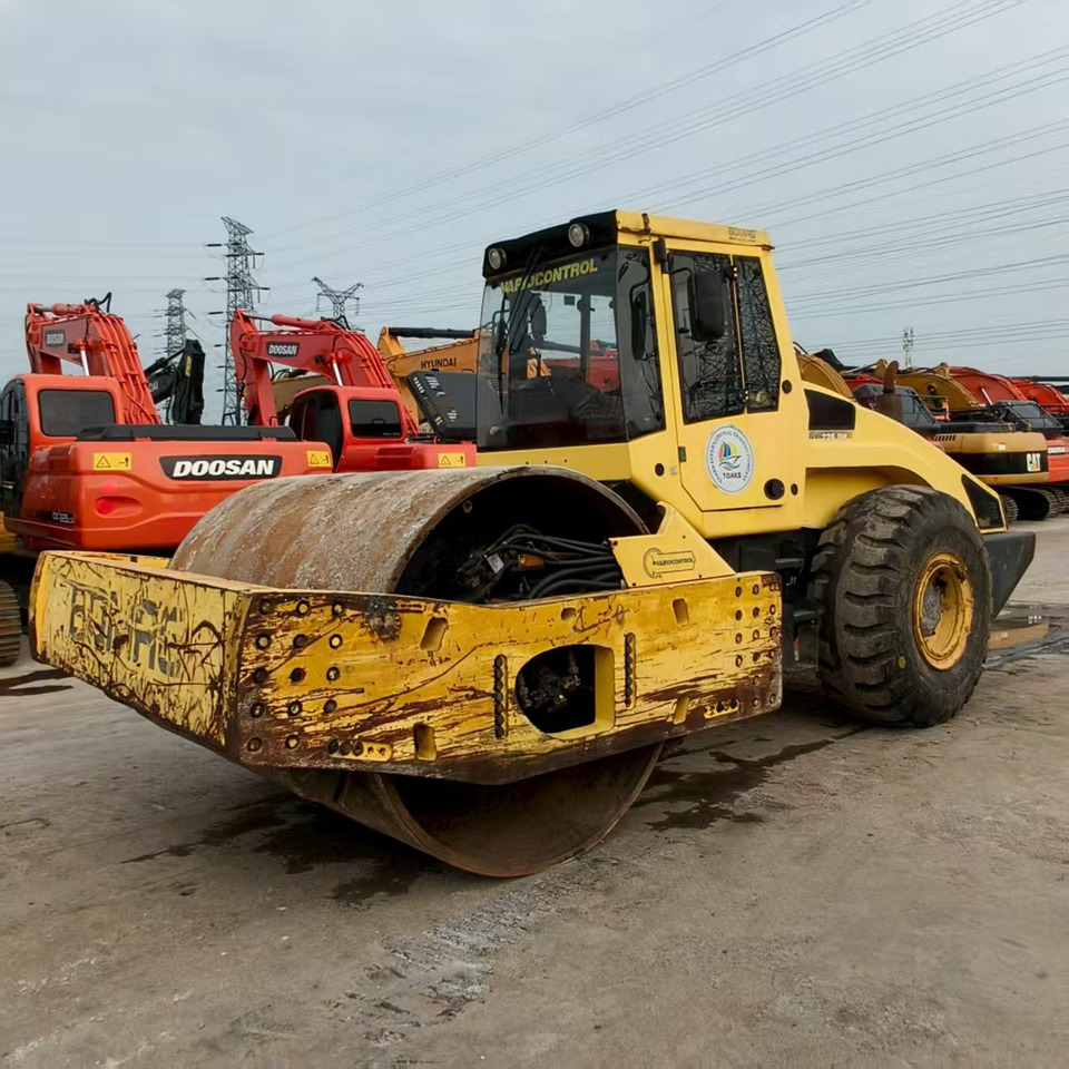 BOMAG 226DH - Road roller: picture 2 BOMAG 226DH - Road roller: picture 2