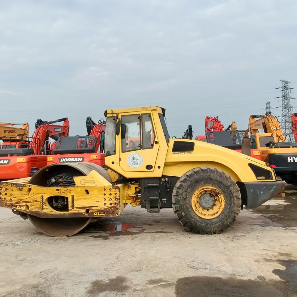 BOMAG BW226DH - Road roller: picture 1 BOMAG BW226DH - Road roller: picture 1