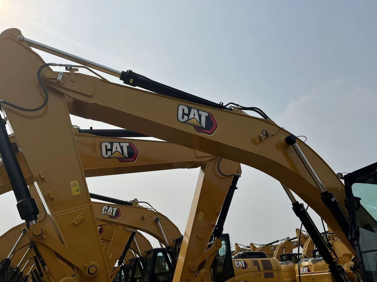 Caterpillar 320GX New machine - Crawler excavator: picture 3 Caterpillar 320GX New machine - Crawler excavator: picture 3