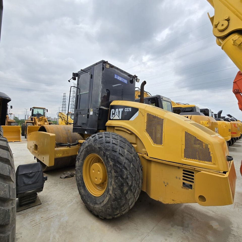 Leasing of Caterpillar CS76 Caterpillar CS76: picture 7