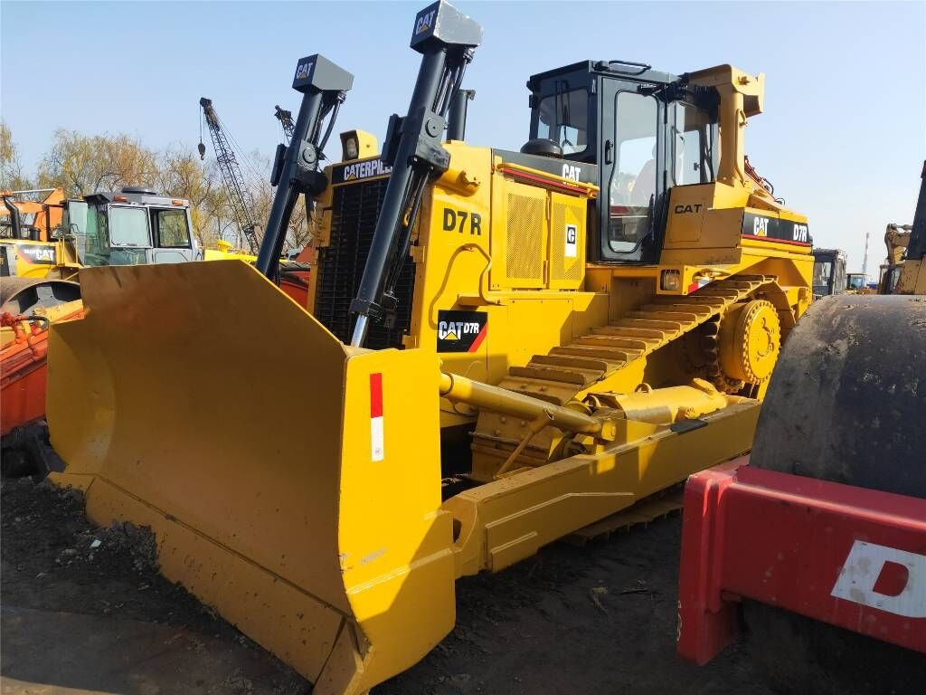 Caterpillar D 7 R - Bulldozer: picture 3 Caterpillar D 7 R - Bulldozer: picture 3