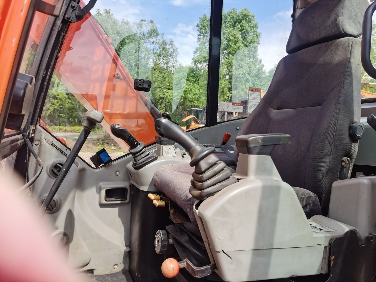 Doosan DX75 - Crawler excavator: picture 1 Doosan DX75 - Crawler excavator: picture 1