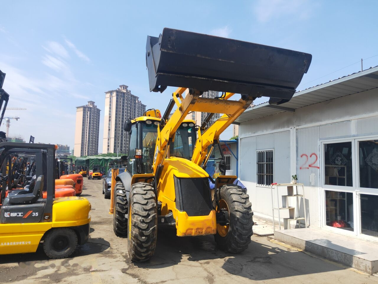 Backhoe loader JCB 4CX: picture 7