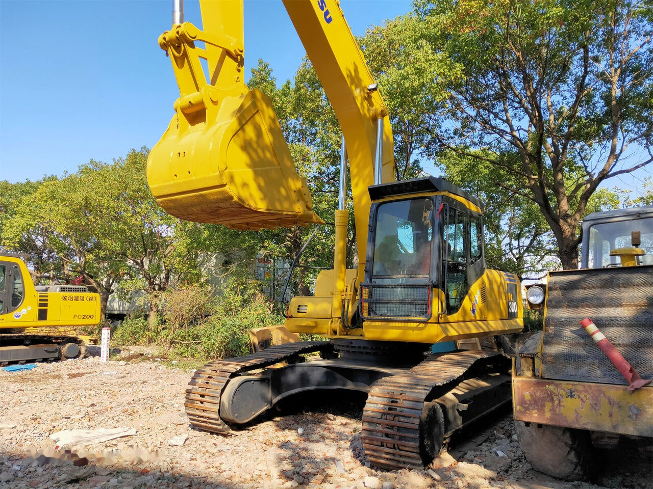 Komatsu PC300-7 - Crawler excavator: picture 4 Komatsu PC300-7 - Crawler excavator: picture 4