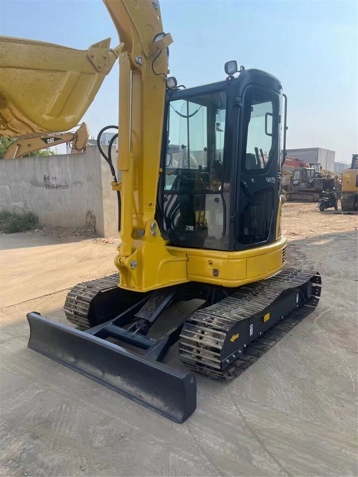 Komatsu PC55MR - Mini excavator: picture 1 Komatsu PC55MR - Mini excavator: picture 1