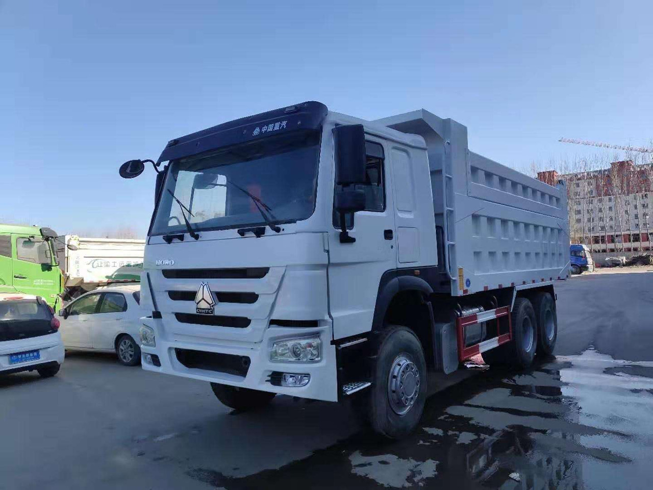 SINOTRUK HOWO - Tipper: picture 5 SINOTRUK HOWO - Tipper: picture 5