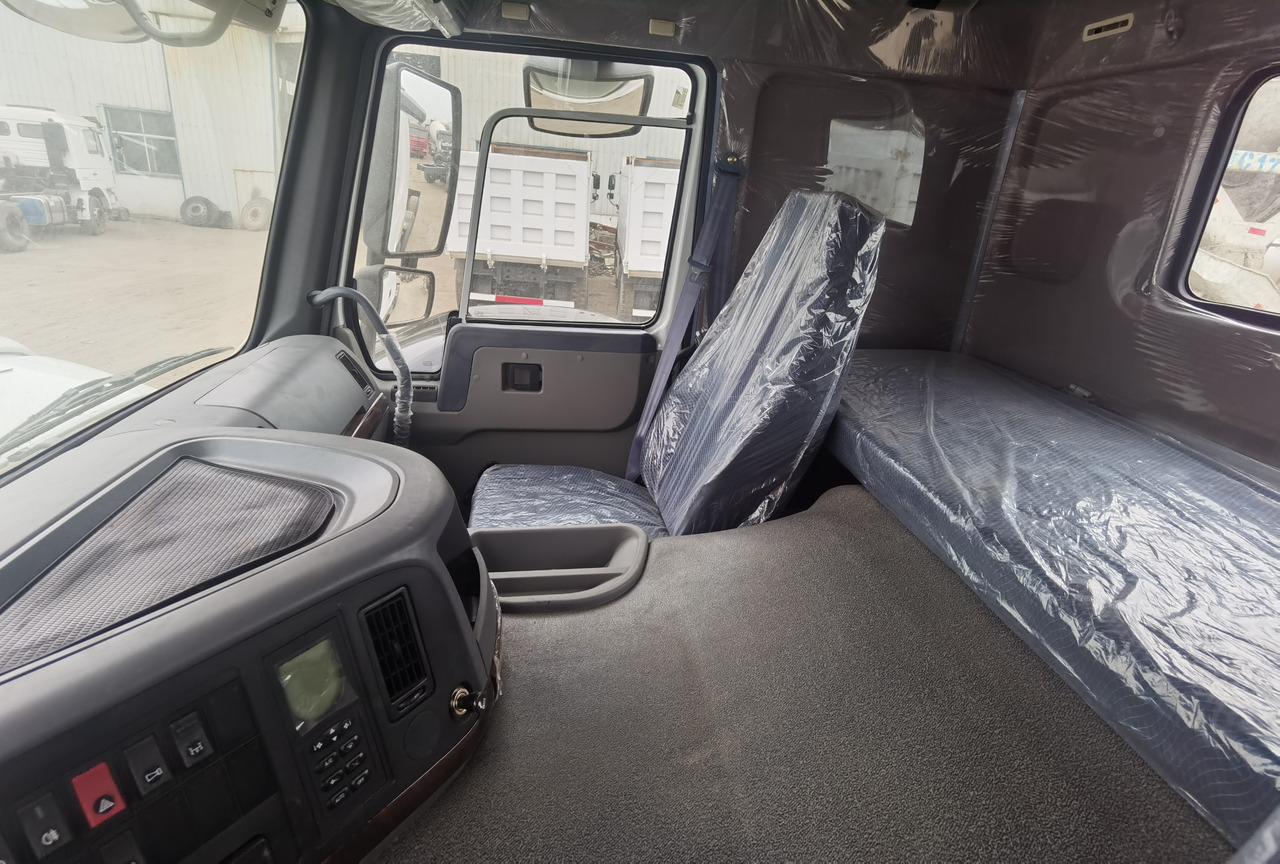 Tractor unit SINOTRUK Howo trailer head: picture 8 Tractor unit SINOTRUK Howo trailer head: picture 8