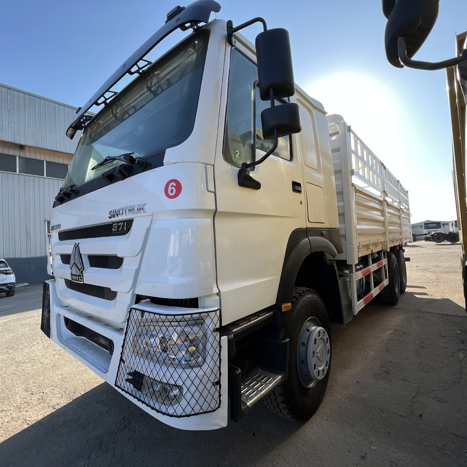 SINOTRUK HOWO - Truck: picture 3 SINOTRUK HOWO - Truck: picture 3
