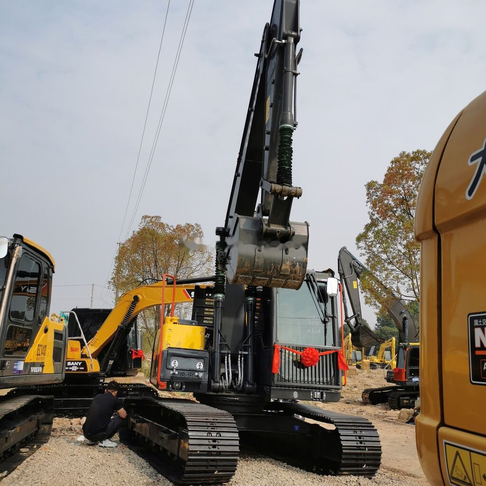 Volvo EC140 - Crawler excavator: picture 2 Volvo EC140 - Crawler excavator: picture 2