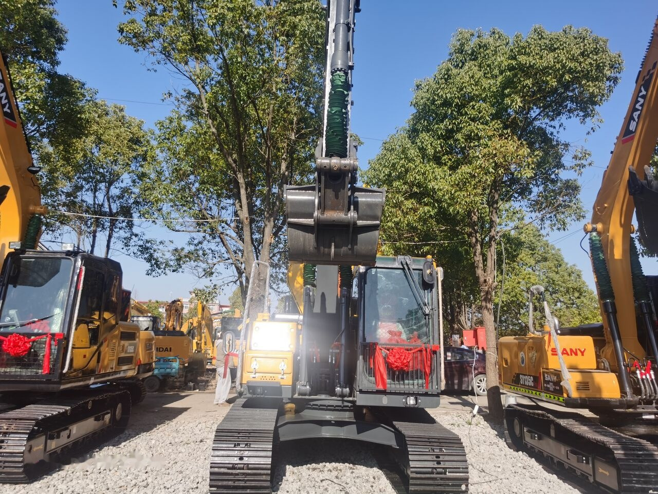 Volvo EC140DL - Crawler excavator: picture 1 Volvo EC140DL - Crawler excavator: picture 1