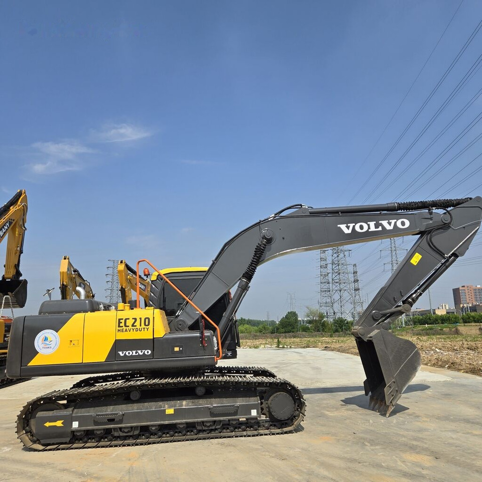 Volvo EC210 - Crawler excavator: picture 3 Volvo EC210 - Crawler excavator: picture 3