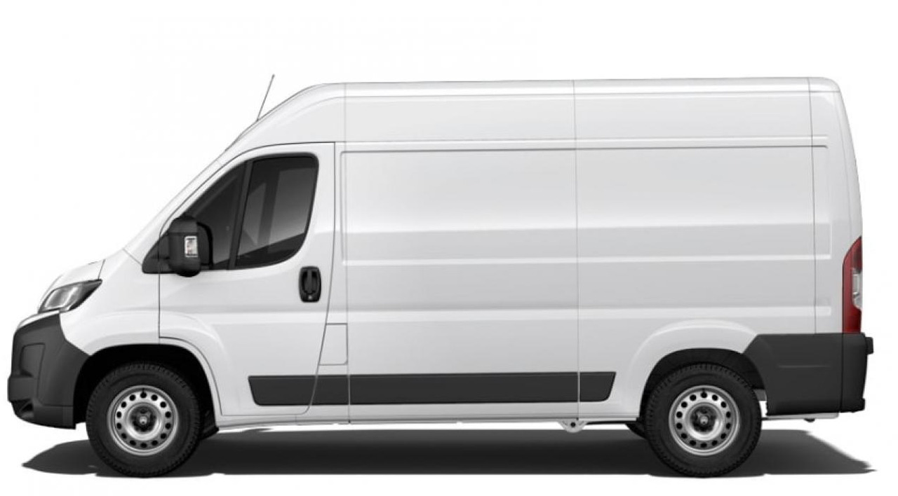 CITROEN Jumper 3.3t L2H2 2.2 HDi S&S - 140 III FOURGON TOLE Fourgon Tolé 33 L2H2 PHASE 3 - Panel van: picture 4 CITROEN Jumper 3.3t L2H2 2.2 HDi S&S - 140 III FOURGON TOLE Fourgon Tolé 33 L2H2 PHASE 3 - Panel van: picture 4