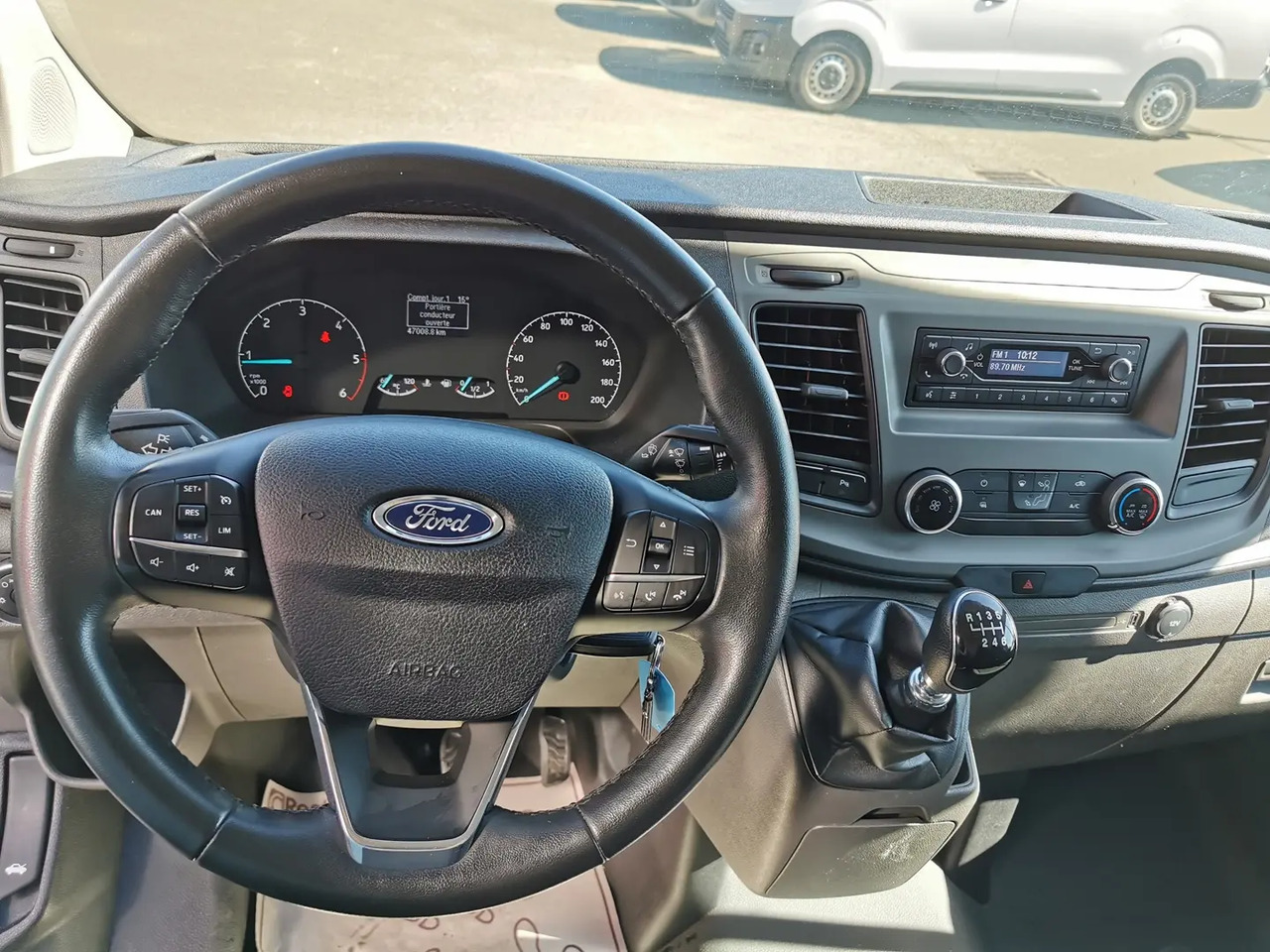 Ford Transit Custom 300 L1H1 2.0 ECOBLUE 130 HYBRID TREND BUSINESS - Panel van: picture 4 Ford Transit Custom 300 L1H1 2.0 ECOBLUE 130 HYBRID TREND BUSINESS - Panel van: picture 4