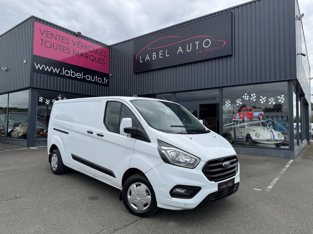 Ford Transit Custom 300 L2H1 2.0 ECOBLUE 130 HYBRID TREND BUSINESS - Panel van: picture 1 Ford Transit Custom 300 L2H1 2.0 ECOBLUE 130 HYBRID TREND BUSINESS - Panel van: picture 1