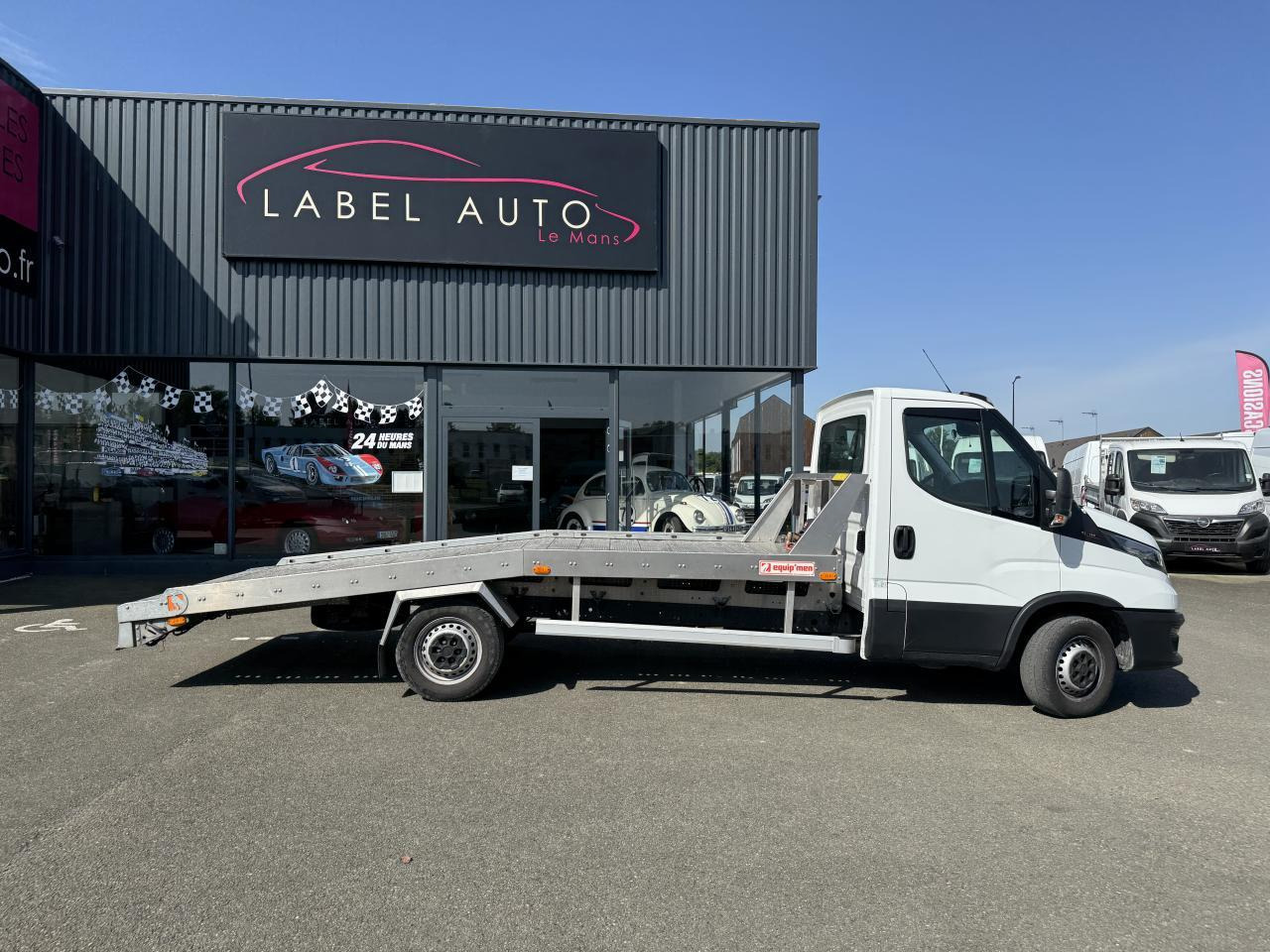 Iveco Daily IVECO PORTE VOITURE DEPANNEUSE 35 S 16 3L0 160 CH EMPATTEMENT 4100 PLATEAU FIX'ALU EQUIP'M - Autotransporter truck: picture 1 Iveco Daily IVECO PORTE VOITURE DEPANNEUSE 35 S 16 3L0 160 CH EMPATTEMENT 4100 PLATEAU FIX'ALU EQUIP'M - Autotransporter truck: picture 1