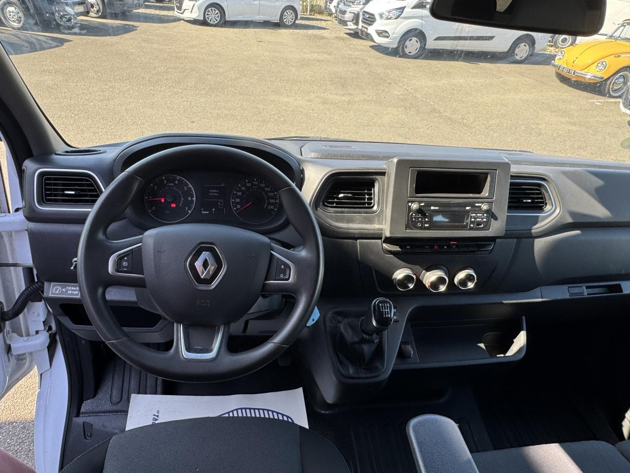 Renault Master 7 PLACES Confort F3300 L2H2 2.3 dCi - 135 III CABINE APPROFONDIE Cabine approfondie L2H2 Tra - Other machinery: picture 3 Renault Master 7 PLACES Confort F3300 L2H2 2.3 dCi - 135 III CABINE APPROFONDIE Cabine approfondie L2H2 Tra - Other machinery: picture 3