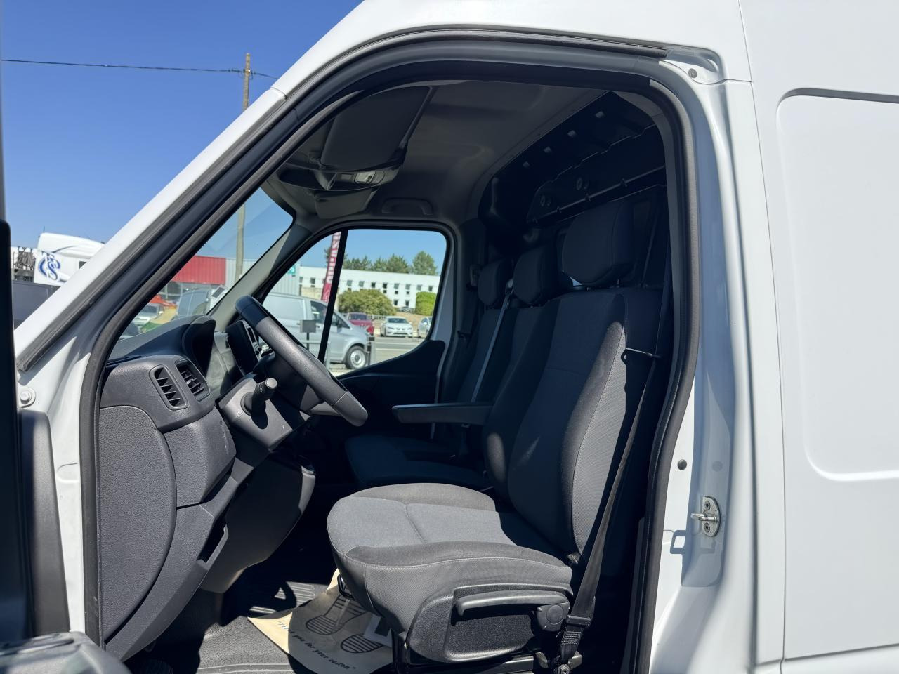 Renault Master F3500 L3H2 2.3 DCI 135CH CONFORT EURO6 - Other machinery: picture 4 Renault Master F3500 L3H2 2.3 DCI 135CH CONFORT EURO6 - Other machinery: picture 4