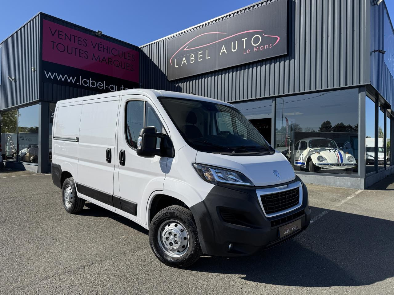 Peugeot Boxer 333 L1H1 2.2 BLUEHDI S&S 140CH ASPHALT - Panel van: picture 1 Peugeot Boxer 333 L1H1 2.2 BLUEHDI S&S 140CH ASPHALT - Panel van: picture 1