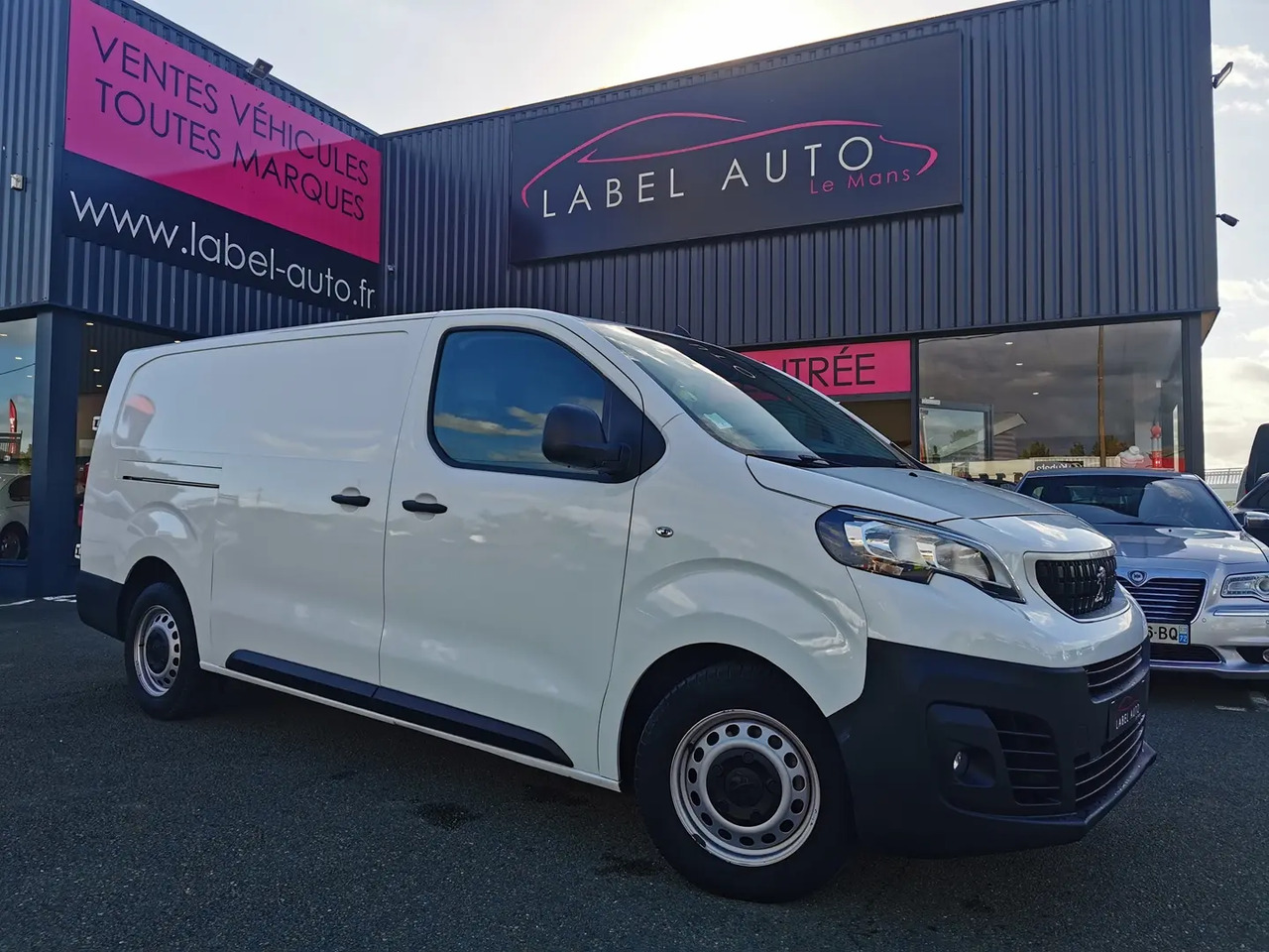 Peugeot Expert XL 2.0 BLUEHDI 145CH S&S PACK ASPHALT - Panel van: picture 1 Peugeot Expert XL 2.0 BLUEHDI 145CH S&S PACK ASPHALT - Panel van: picture 1