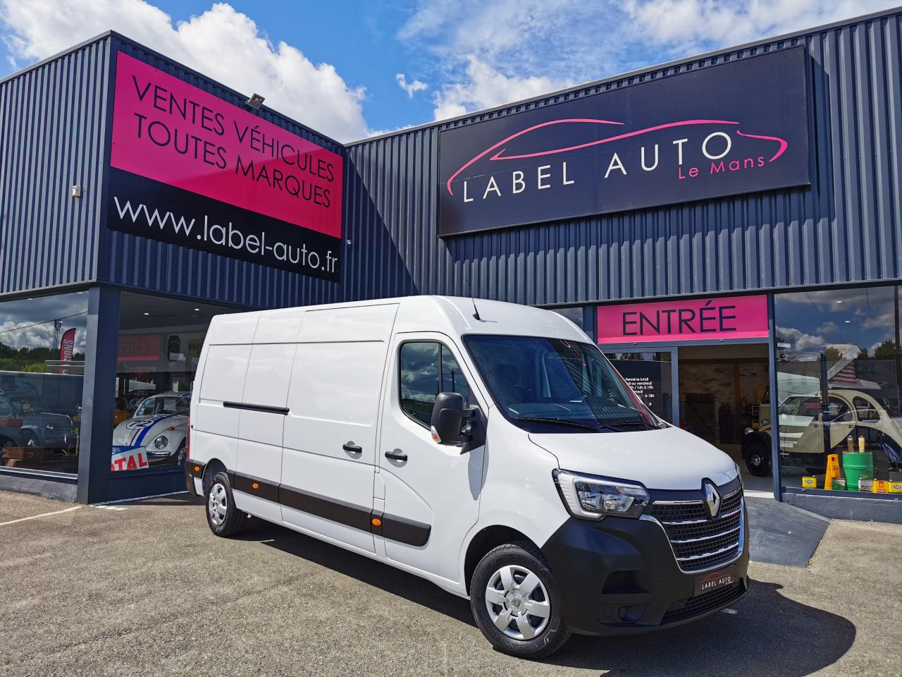RENAULT Master Confort F3500 L3H2 2.3 Blue dCi - 135 III FOURGON Fourgon L3H2 Traction PHASE 3 - Panel van: picture 1 RENAULT Master Confort F3500 L3H2 2.3 Blue dCi - 135 III FOURGON Fourgon L3H2 Traction PHASE 3 - Panel van: picture 1