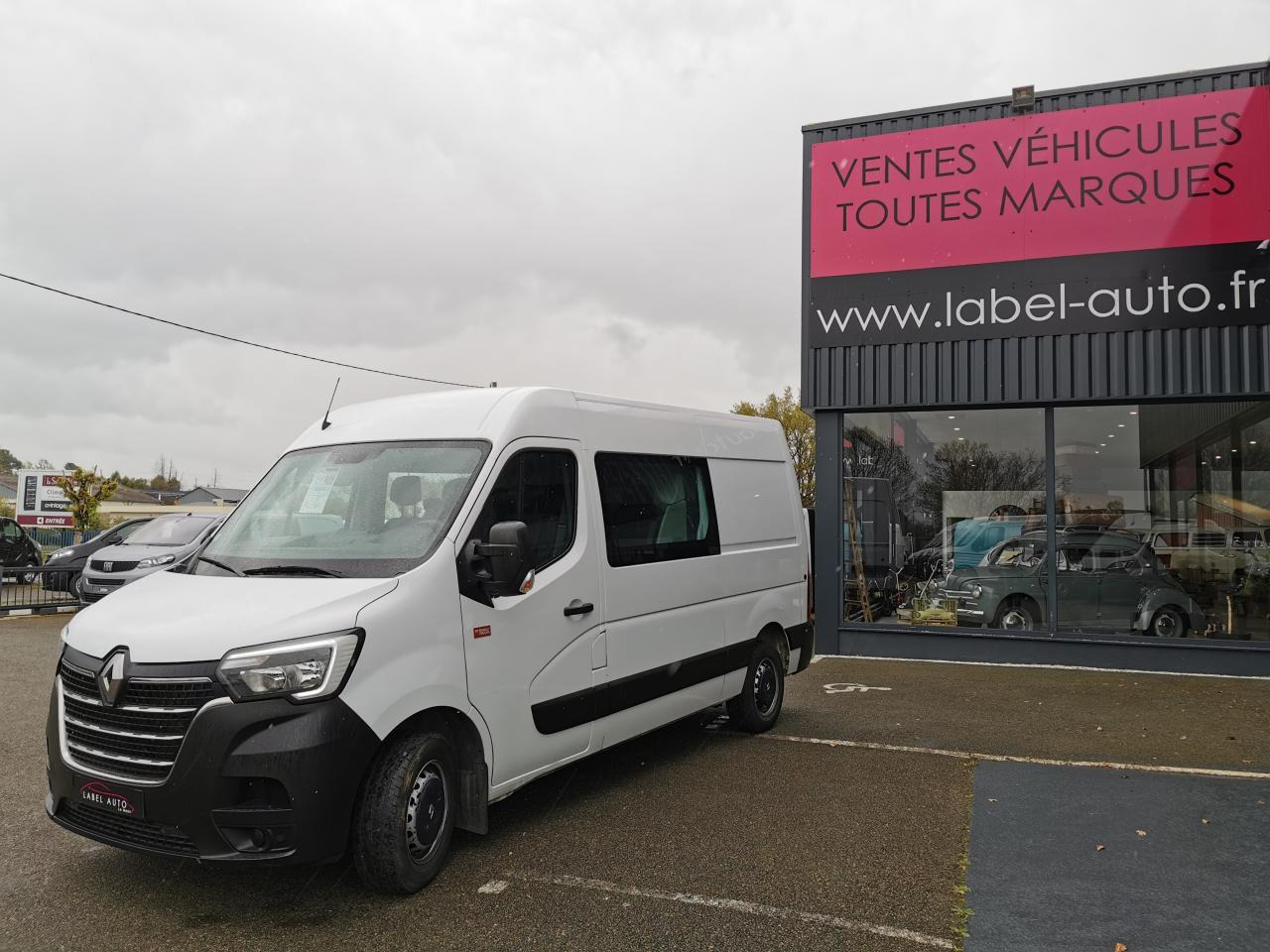 Renault Master 7 PLACES Confort F3300 L2H2 2.3 dCi - 135 III CABINE APPROFONDIE Cabine approfondie L2H2 Tra - Combi van: picture 5 Renault Master 7 PLACES Confort F3300 L2H2 2.3 dCi - 135 III CABINE APPROFONDIE Cabine approfondie L2H2 Tra - Combi van: picture 5