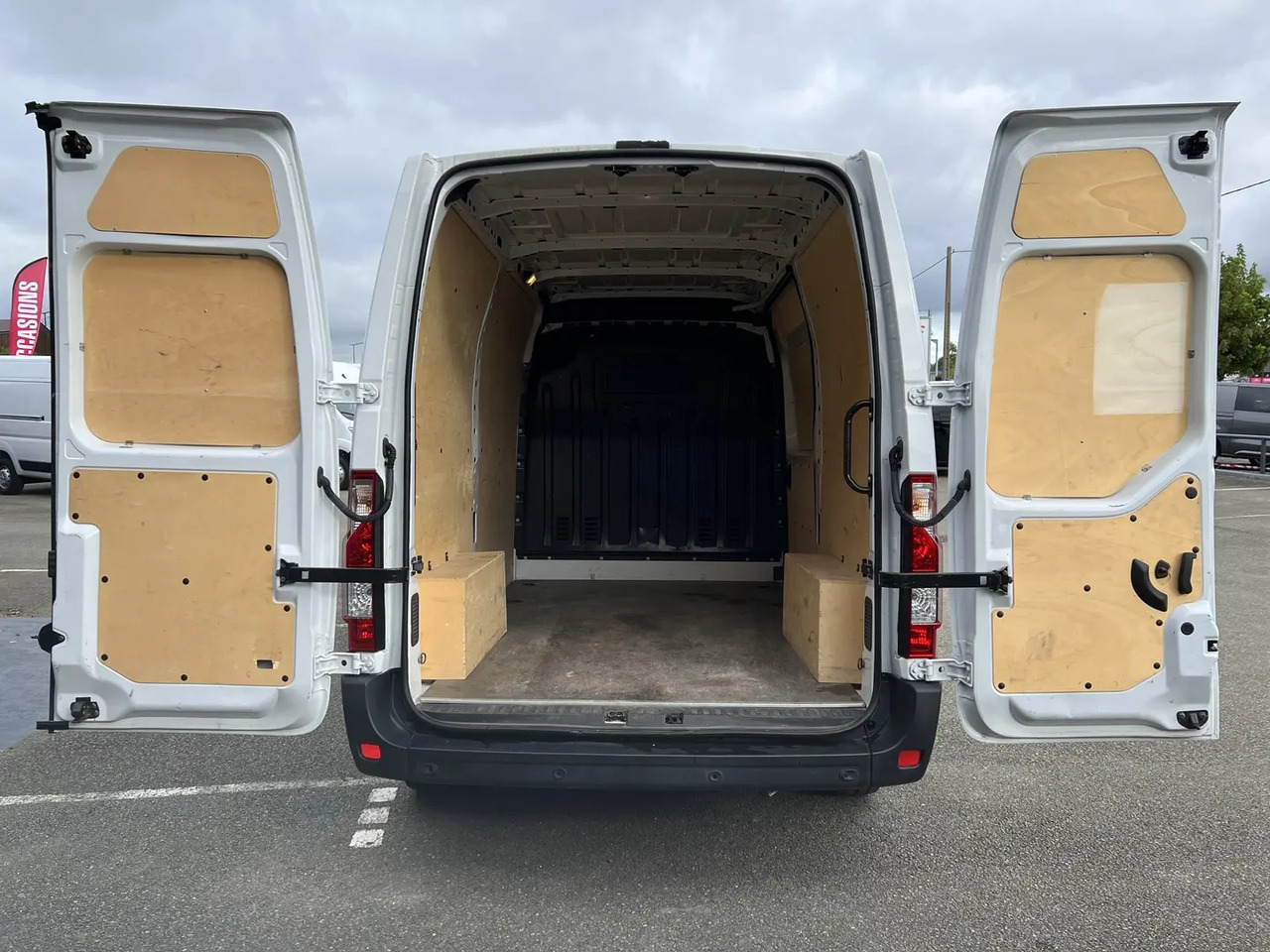 Renault Master F3300 L2H2 2.3 DCI 135CH CONFORT EURO6 - Panel van: picture 3 Renault Master F3300 L2H2 2.3 DCI 135CH CONFORT EURO6 - Panel van: picture 3