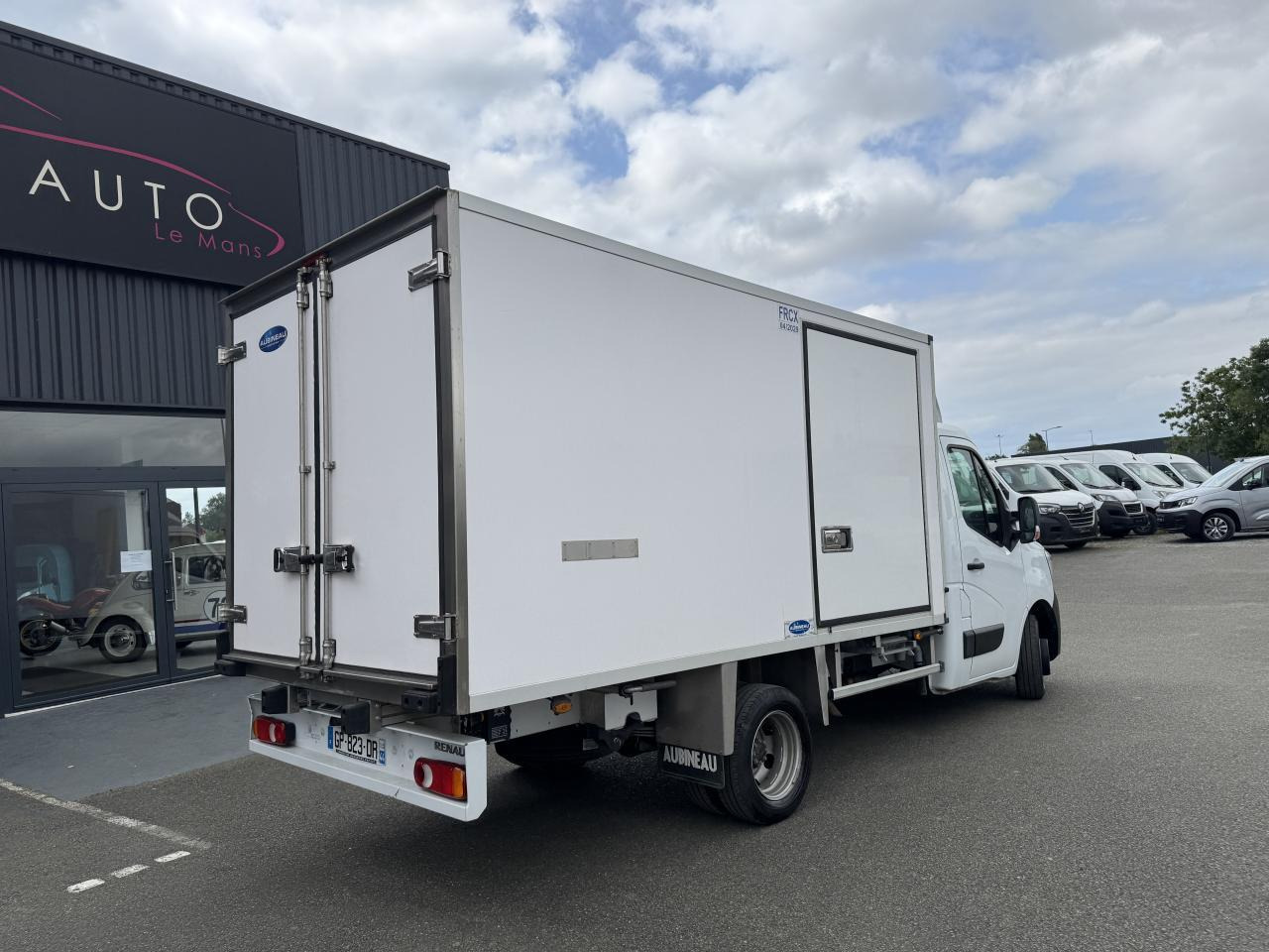 Renault Master FRIGORIFIQUE RJ3500 L3 2.3 BLUE DCI 165CH CAISSE 12M3 - Refrigerated van: picture 4 Renault Master FRIGORIFIQUE RJ3500 L3 2.3 BLUE DCI 165CH CAISSE 12M3 - Refrigerated van: picture 4